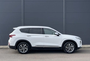 Внедорожник Hyundai Santa Fe 2019 года, 2940000 рублей, Солонцы