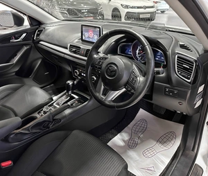 Хетчбэк Mazda Axela 2014 года, 1267000 рублей, Красноярск
