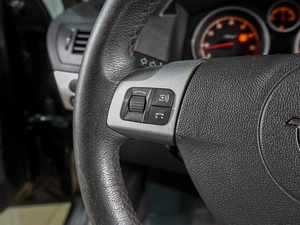 Седан Opel Astra 2013 года, 599000 рублей, Воронеж