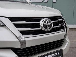 Внедорожник Toyota Fortuner 2019 года, 4499000 рублей, Большой Сочи