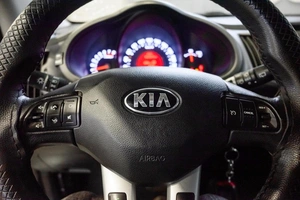 Внедорожник Kia Sportage 2012 года, 1099000 рублей, Ульяновск