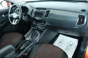 Внедорожник Kia Sportage 2013 года, 1299000 рублей, Омск