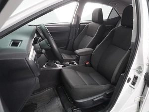 Седан Toyota Corolla 2013 года, 1239000 рублей, Воронеж