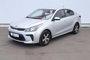 Седан Kia Rio 2018 года, 1400000 рублей, Клинцы