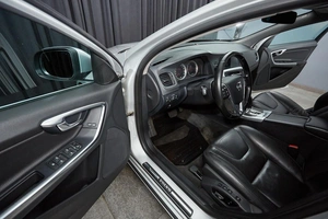 Седан Volvo S60 2010 года, 1099000 рублей, Красноярск