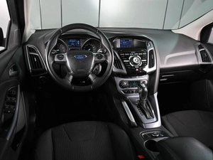 Хетчбэк Ford Focus 2011 года, 919000 рублей, Аксай