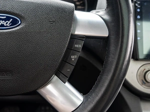 Внедорожник Ford Kuga 2011 года, 999000 рублей, Краснодар