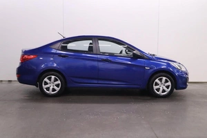 Седан Hyundai Solaris 2013 года, 860000 рублей, Брянск