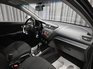 Хетчбэк Kia Rio 2016 года, 1100000 рублей, Красноярск