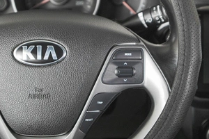 Седан Kia Rio 2016 года, 1209000 рублей, Кемерово