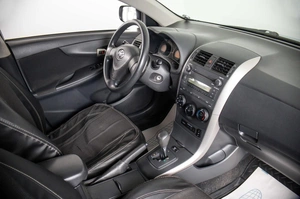 Седан Toyota Corolla 2008 года, 839000 рублей, Пермь
