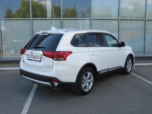 Внедорожник Mitsubishi Outlander 2017 года, 1580000 рублей, Брянск