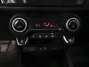 Седан Kia Rio 2018 года, 1272000 рублей, Ставрополь