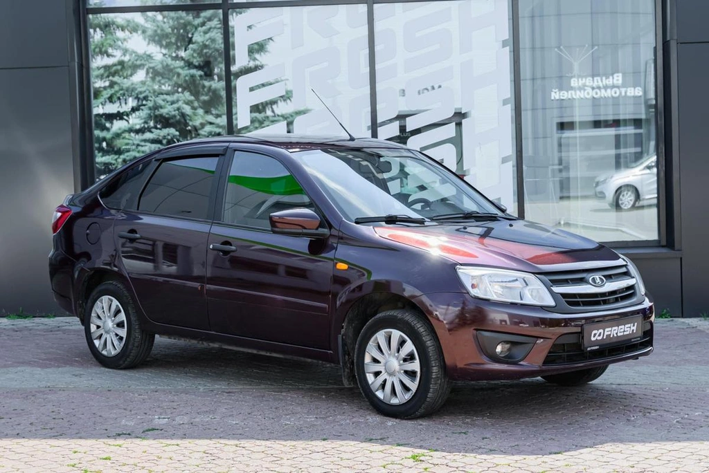 Лифтбек ВАЗ (LADA) Granta 2017 года, 488000 рублей, Ульяновск