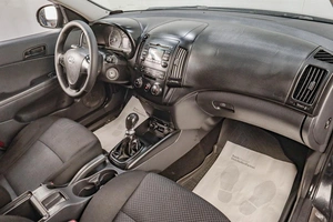 Хетчбэк Hyundai i30 2010 года, 529000 рублей, Челябинск