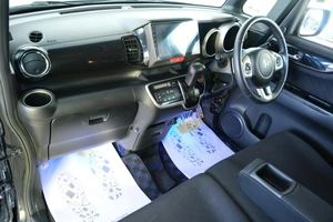 Хетчбэк Honda N-BOX 2013 года, 679000 рублей, Омск