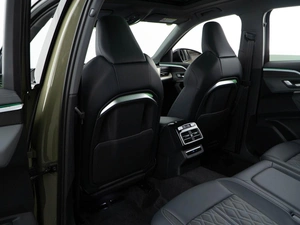 Внедорожник Audi Q5 2025 года, 7770050 рублей, Москва