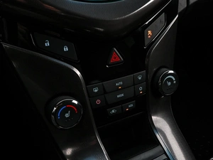 Хетчбэк Chevrolet Cruze 2014 года, 899000 рублей, Волгоград