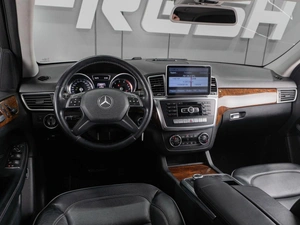 Внедорожник Mercedes-benz M-класс 2013 года, 2569000 рублей, Тюмень