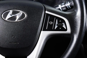 Седан Hyundai Solaris 2013 года, 579000 рублей, Пермь