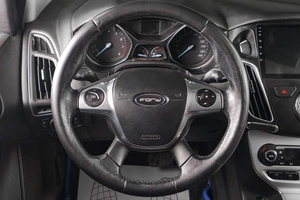 Хетчбэк Ford Focus 2013 года, 649000 рублей, Тюмень