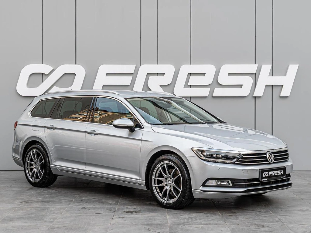 Универсал Volkswagen Passat 2018 года, 1999000 рублей, Краснодар