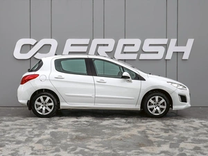 Хетчбэк Peugeot 308 2012 года, 698000 рублей, Краснодар