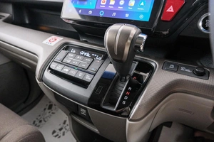 Минивэн Honda Stepwgn 2021 года, 2339000 рублей, Красноярск