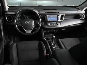 Внедорожник Toyota RAV4 2019 года, 2549000 рублей, Аксай