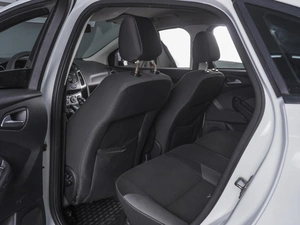 Седан Ford Focus 2012 года, 830000 рублей, Ростов-на-Дону