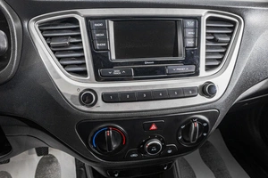 Седан Hyundai Solaris 2021 года, 1219000 рублей, Барнаул