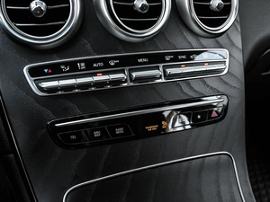 Внедорожник Mercedes-benz GLC-класс 2019 года, 3869000 рублей, Кирилловка