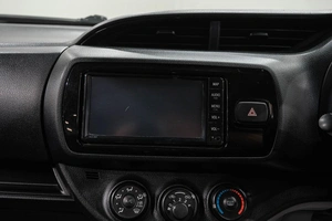 Хетчбэк Toyota Vitz 2019 года, 1029000 рублей, Новокузнецк