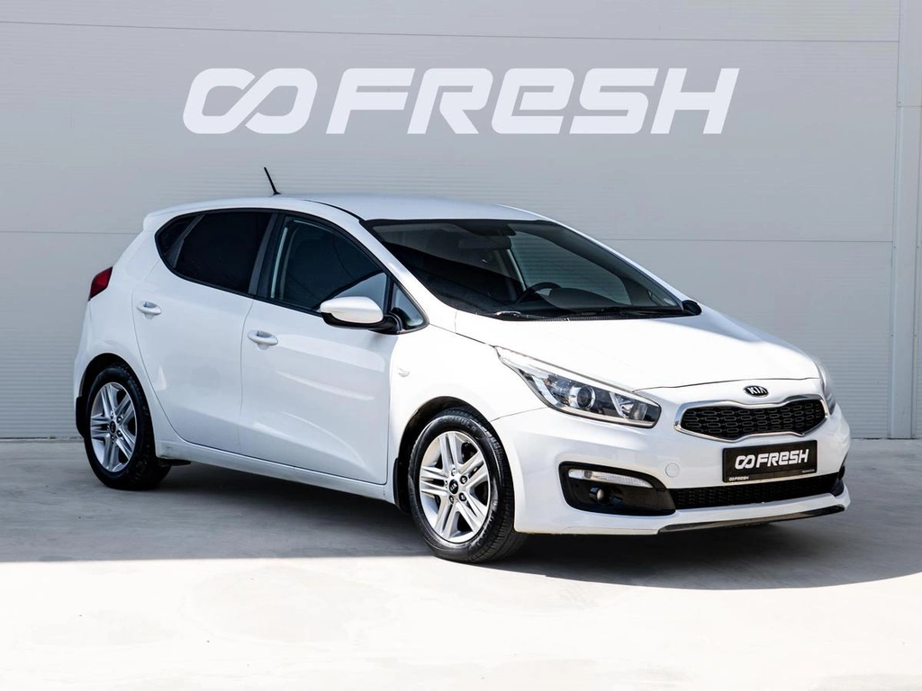 Хетчбэк Kia Ceed 2016 года, 1430000 рублей, Краснодар