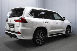 Внедорожник Lexus LX 2021 года, 12000000 рублей, Омск