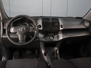 Внедорожник Toyota RAV4 2008 года, 1070000 рублей, Омск