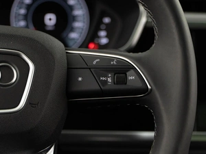 Внедорожник Audi Q3 2025 года, 4949050 рублей, Москва