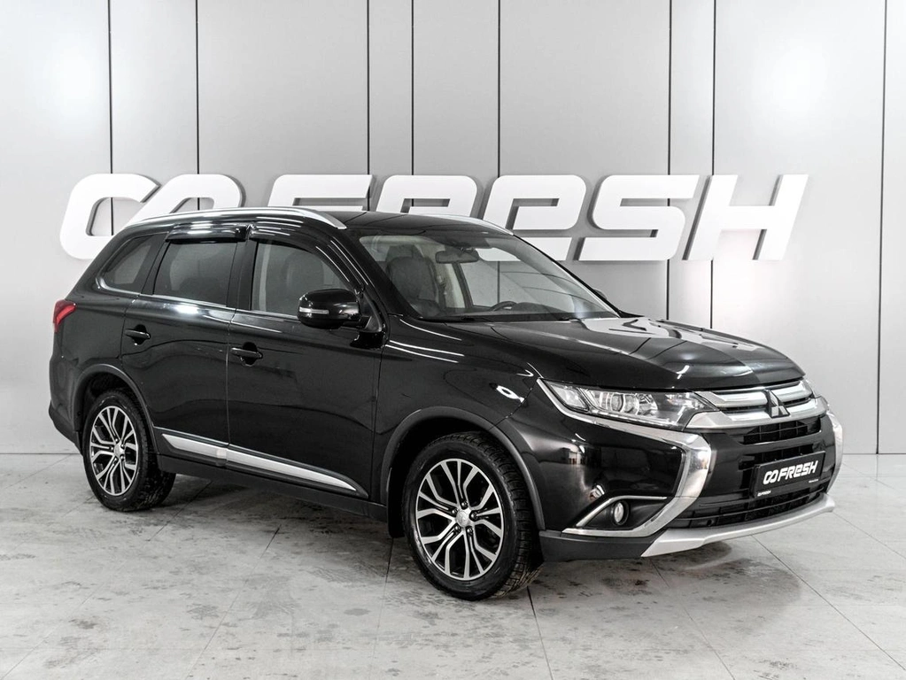 Внедорожник Mitsubishi Outlander 2017 года, 2029000 рублей, Ростов-на-Дону