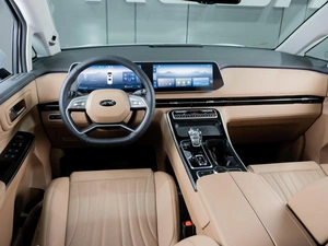 Минивэн JAC RF8 2025 года, 4875000 рублей, Тюмень