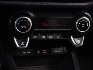 Седан Kia Rio 2019 года, 1650000 рублей, Минеральные Воды