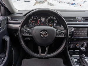 Лифтбек Skoda Superb 2015 года, 1799000 рублей, Саратов