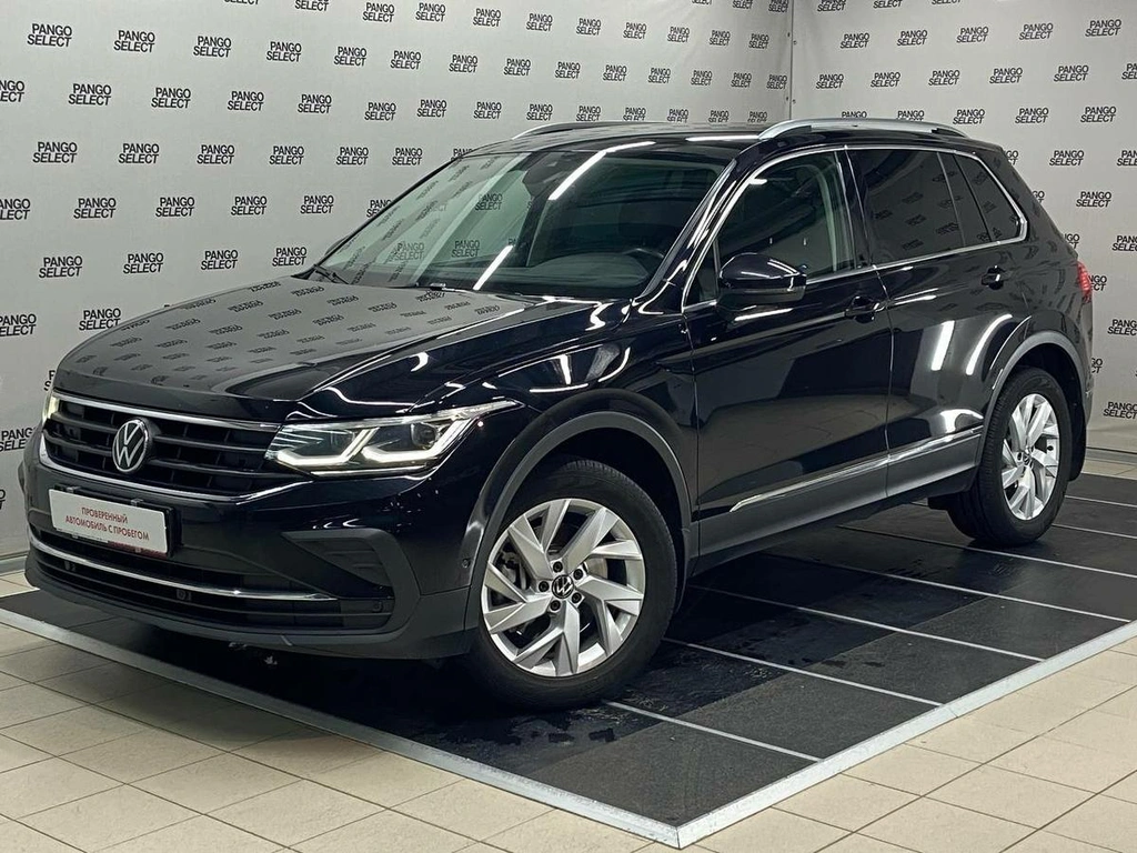 Внедорожник Volkswagen Tiguan 2021 года, 3290000 рублей, Красноярск
