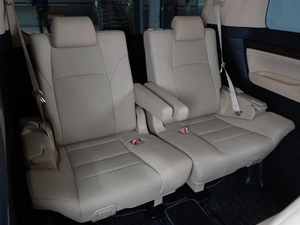 Минивэн Toyota Alphard 2018 года, 4200000 рублей, Тюмень