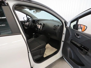 Внедорожник Renault Kaptur 2018 года, 1440000 рублей, Калуга