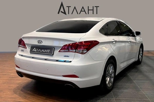 Седан Hyundai i40 2016 года, 999000 рублей, Красноярск