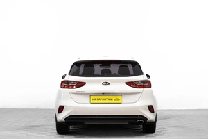 Хетчбэк Kia Ceed 2018 года, 1489000 рублей, Барнаул
