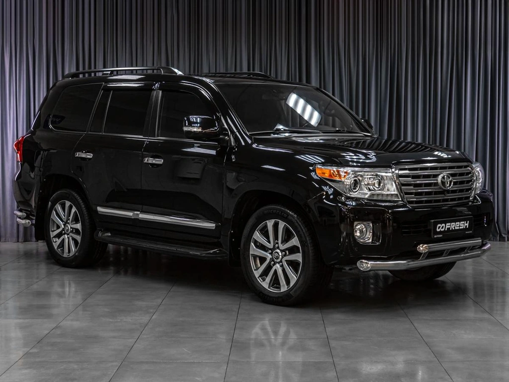 Внедорожник Toyota Land Cruiser 2012 года, 4099000 рублей, Тюмень