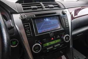 Седан Toyota Camry 2014 года, 1799000 рублей, Красноярск