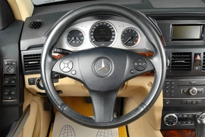 Внедорожник Mercedes-benz GLK-класс 2011 года, 1929000 рублей, Тюмень