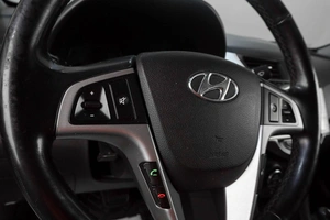 Седан Hyundai Solaris 2015 года, 1269000 рублей, Челябинск